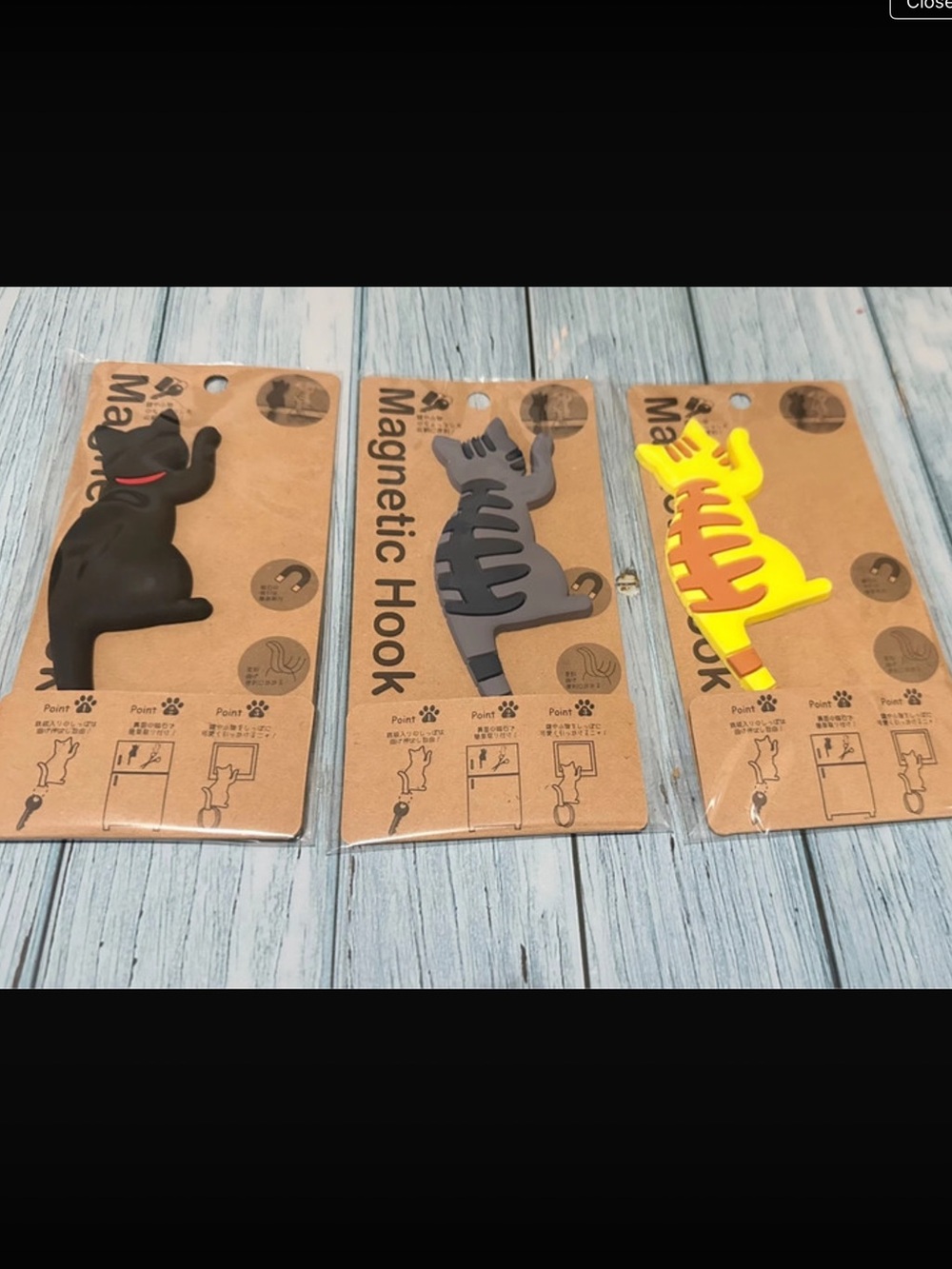 (NWT) (Set Of 3) MAGNETIC CAT HOOKS.  (1 Black Cat, 1 Gray Cat & 1 Yellow Cat)